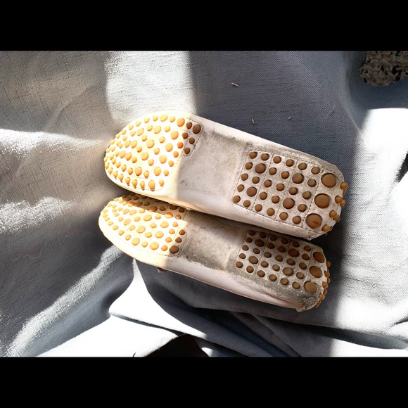 Nicole Vacari Italian whit leather moccasins size 7 - Picture 6 of 6